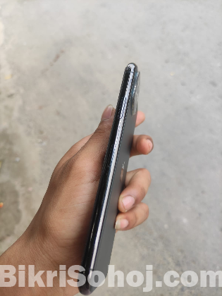 I phone 11 pro max…USA varrient